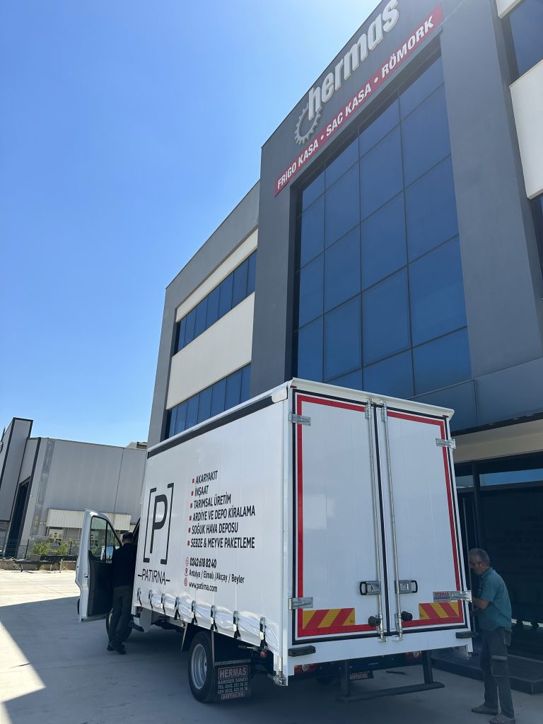 Brandalı Kapalı Kasa Modelleri - Hermas Karoser